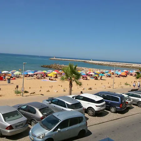 Cozy Front Beach Ii 아파트